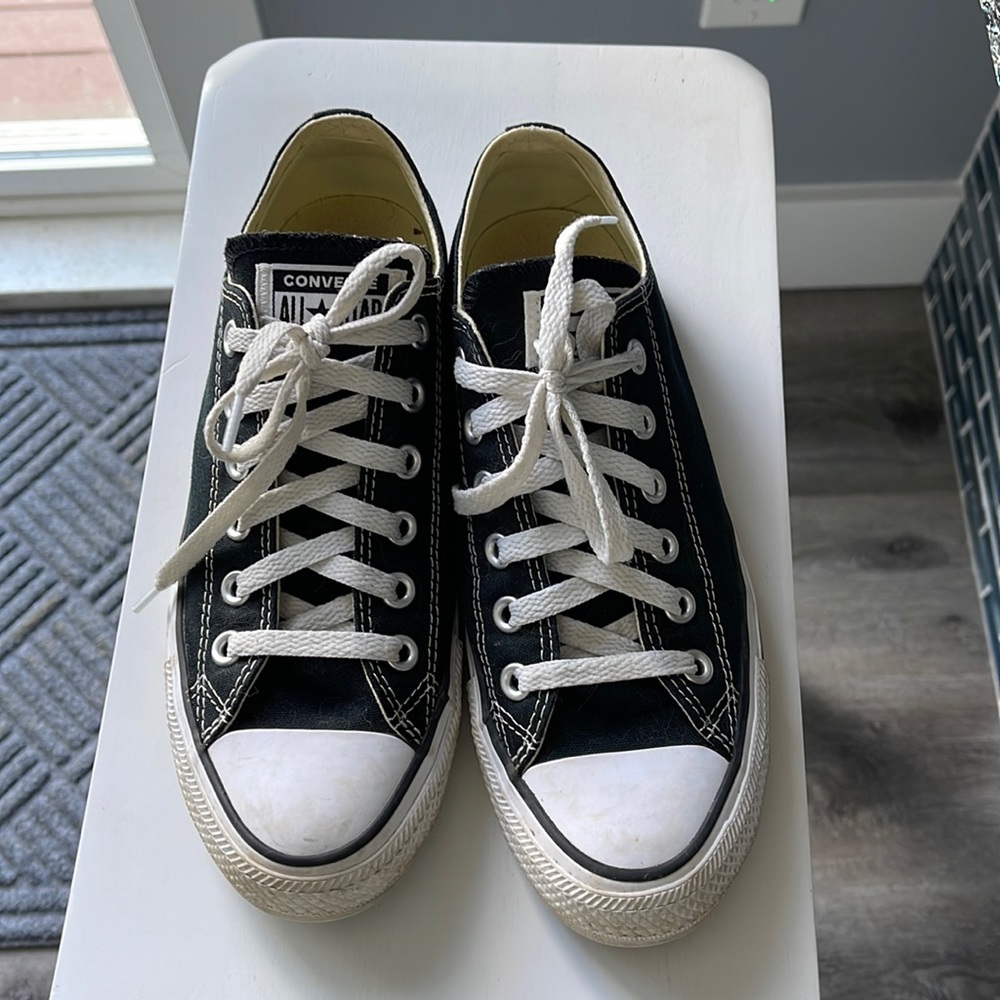 Black converse